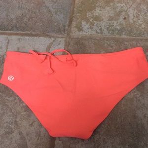 Reversible lululemon cheeky bikini bottoms.  NWOT
